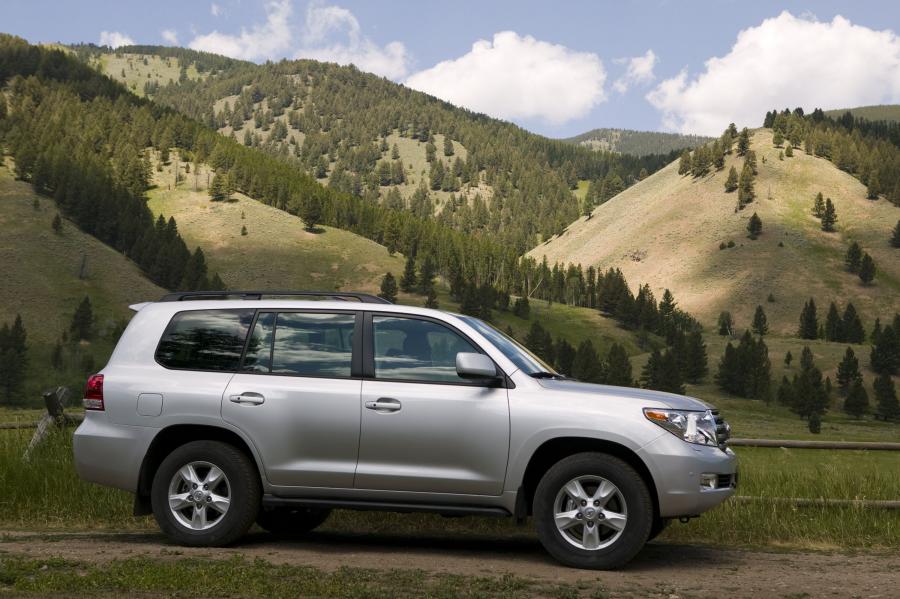  Toyota Land Cruiser 200 2009 года  (фото 64 из 83)